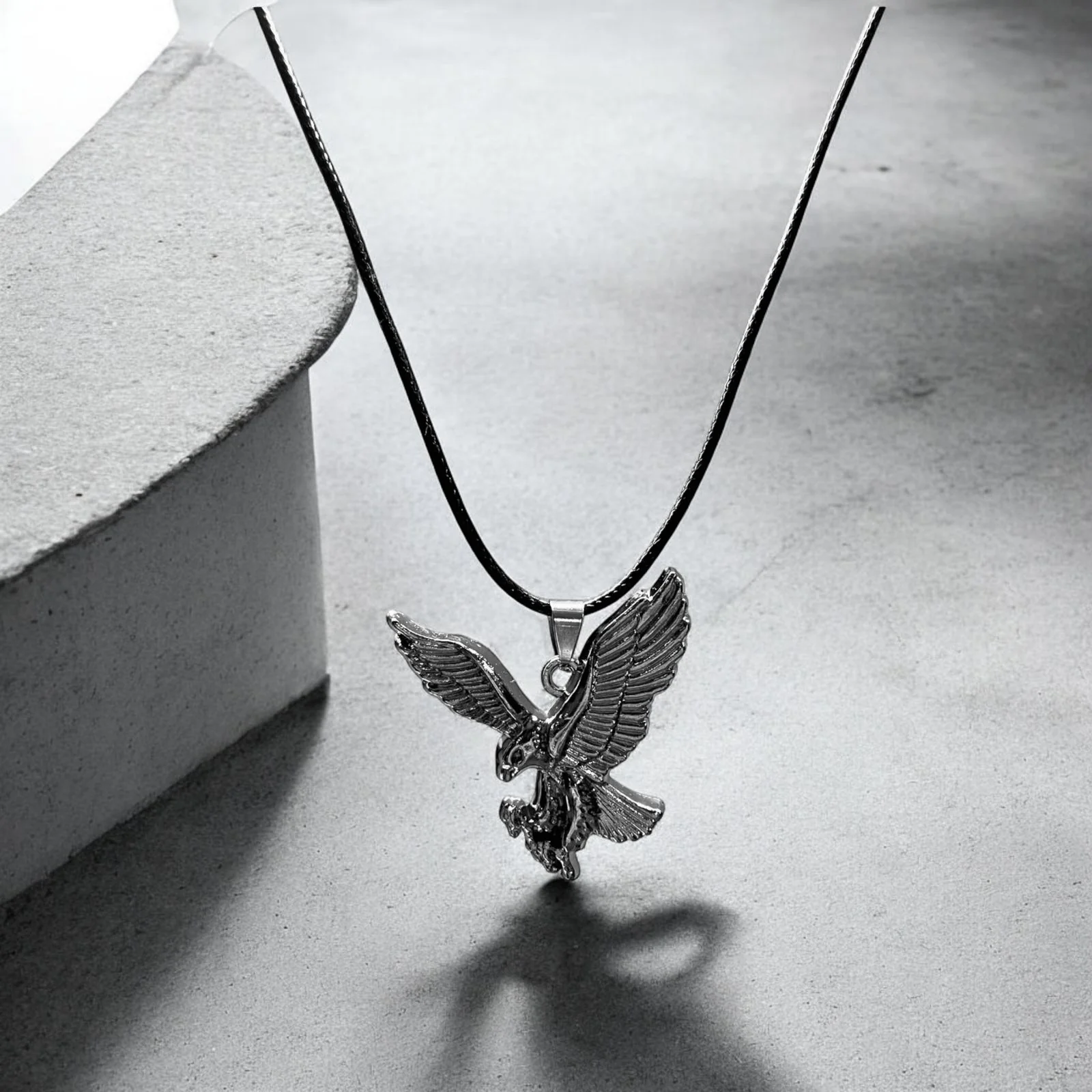 Falcon’s Flight Pendant - Image 3