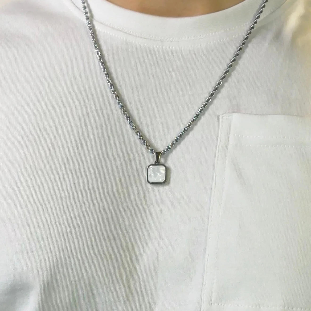Night & Dawn Pendant - Image 3