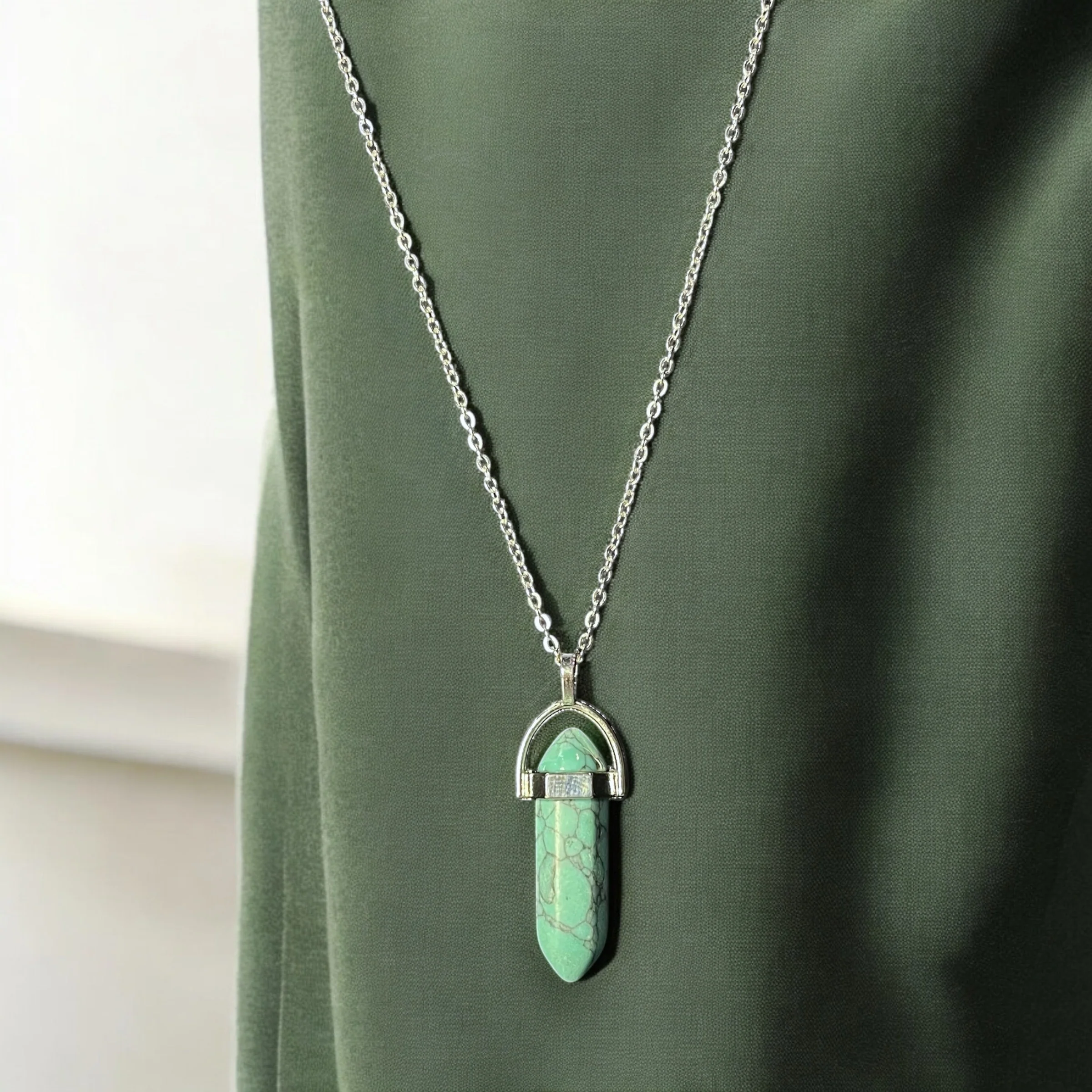 Obsidian Eclipse Pendant (green) - Image 3