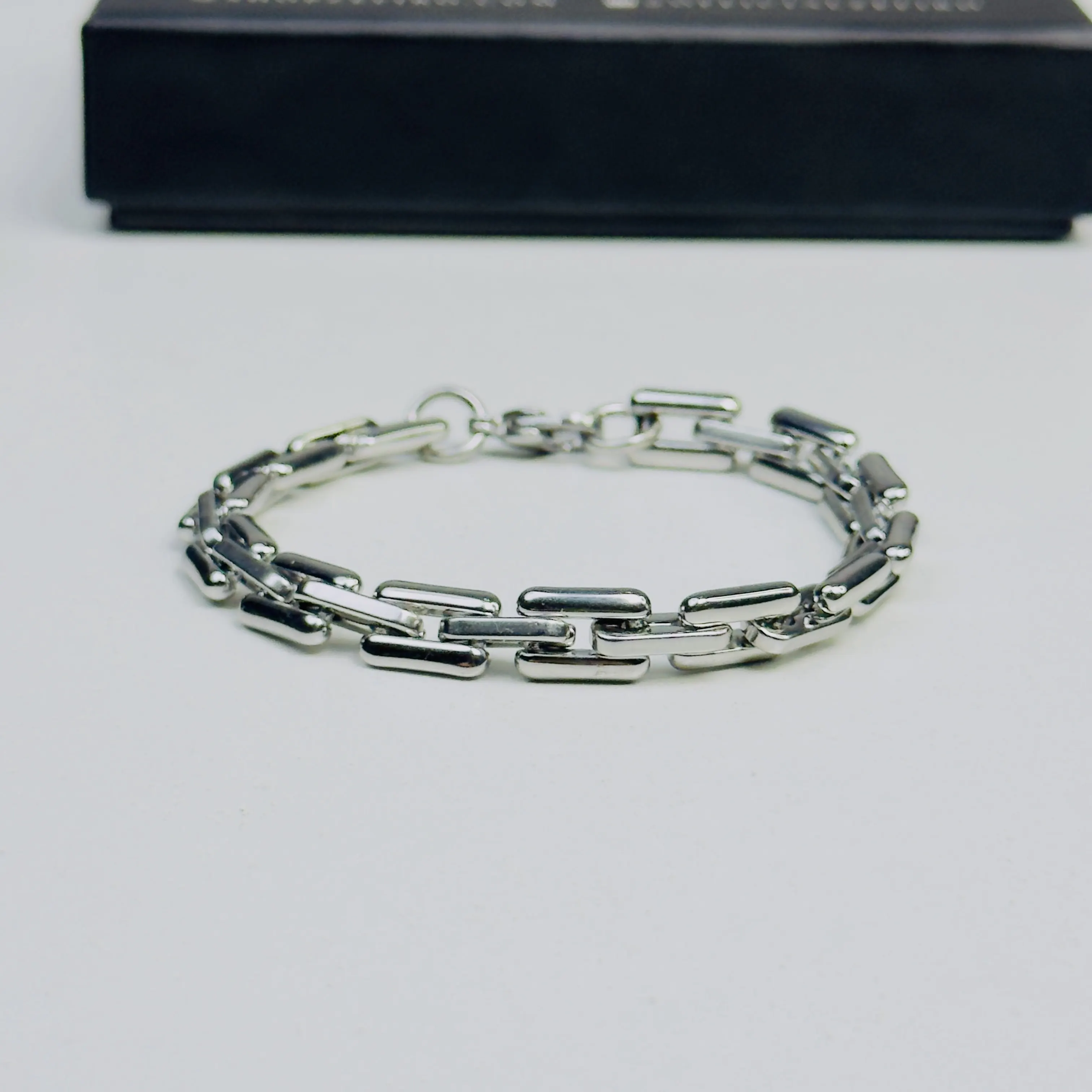 Rectangle Link Bracelet - Image 5