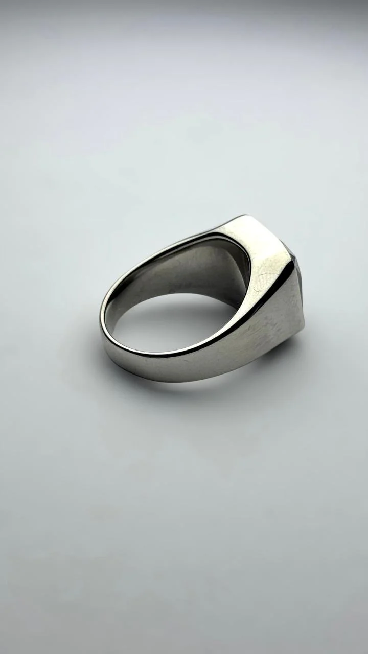 Silver plated square black onyx ring - Image 4