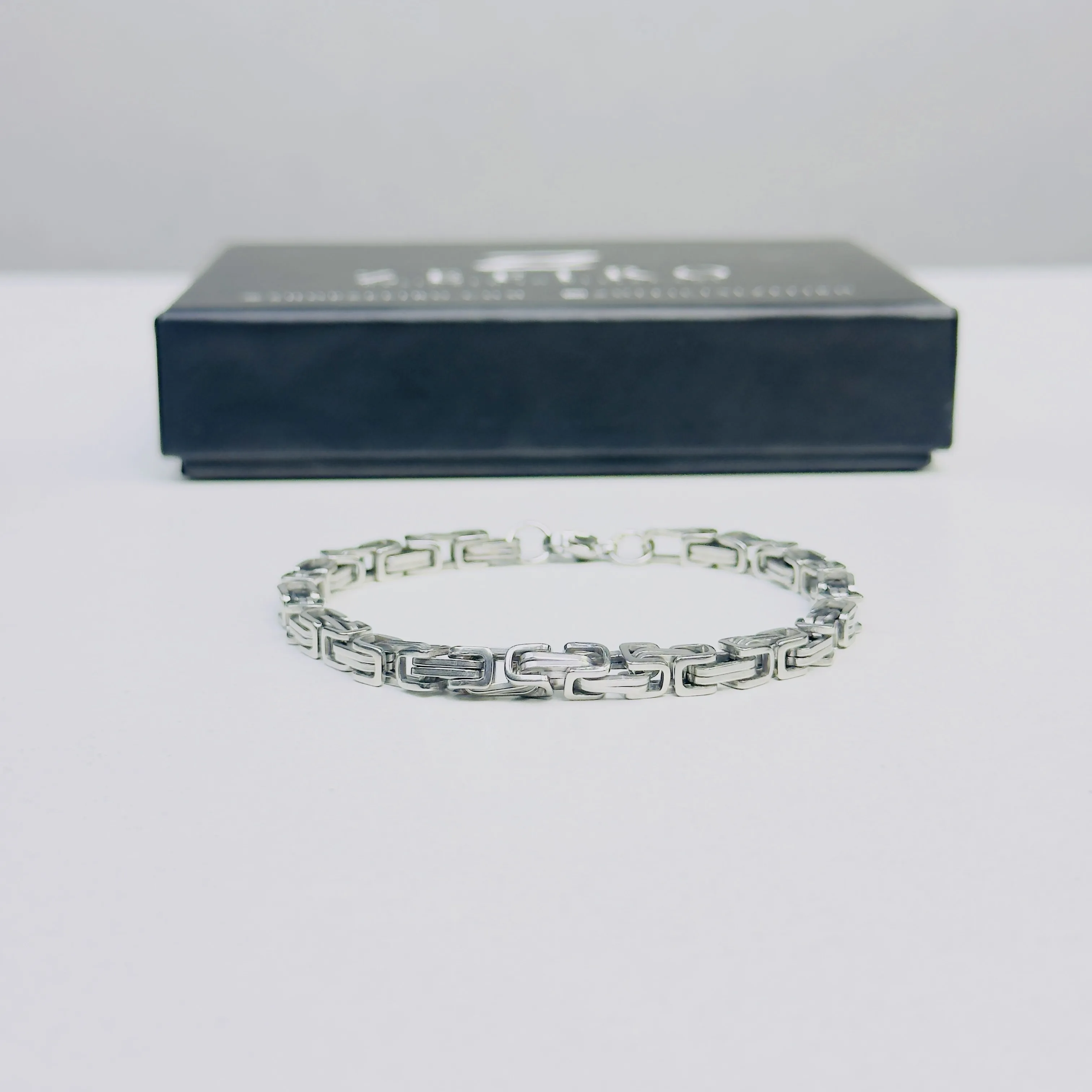 Silver Titan Bracelet - Image 3