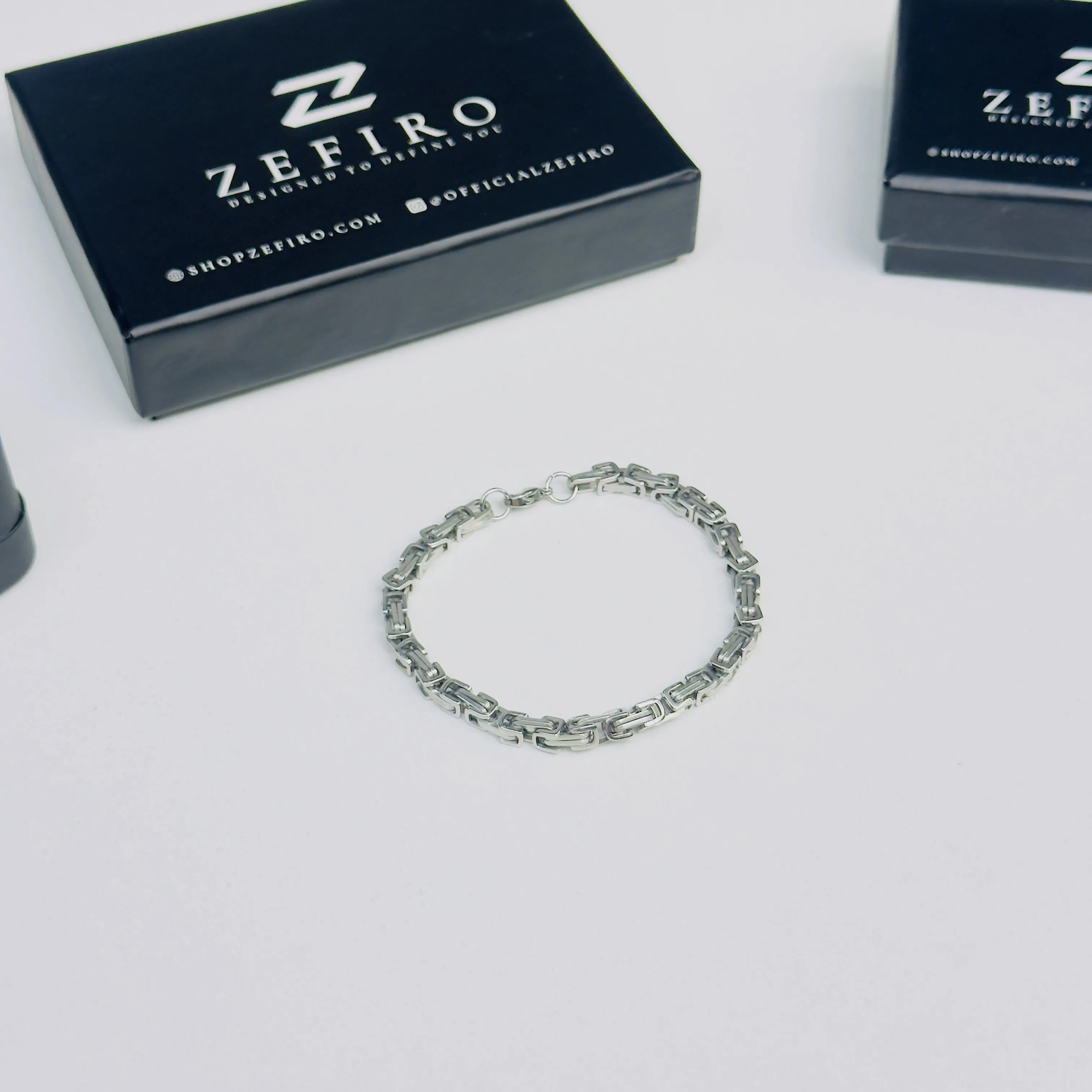 Silver Titan Bracelet - Image 4