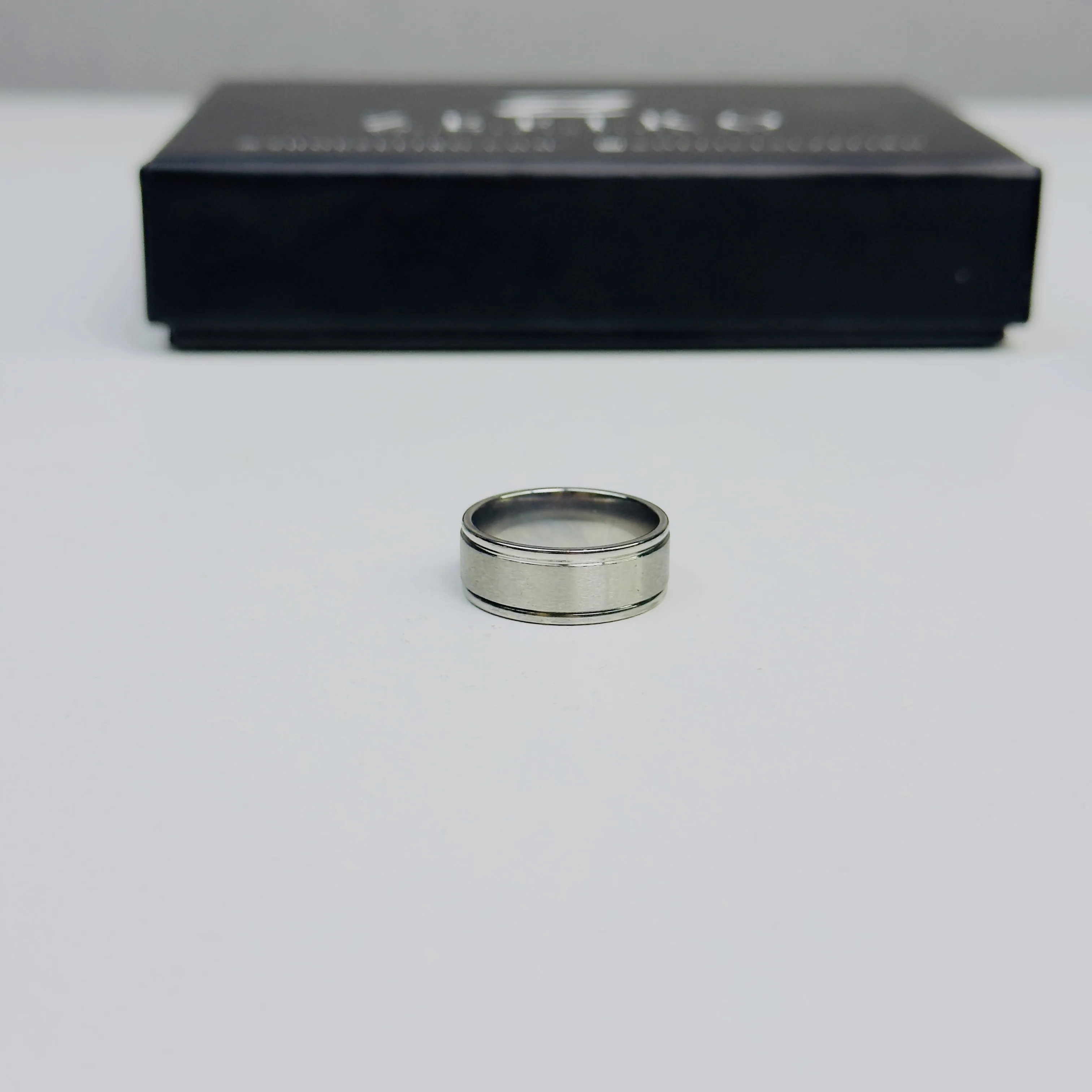 Silver titanium edge ring - Image 5