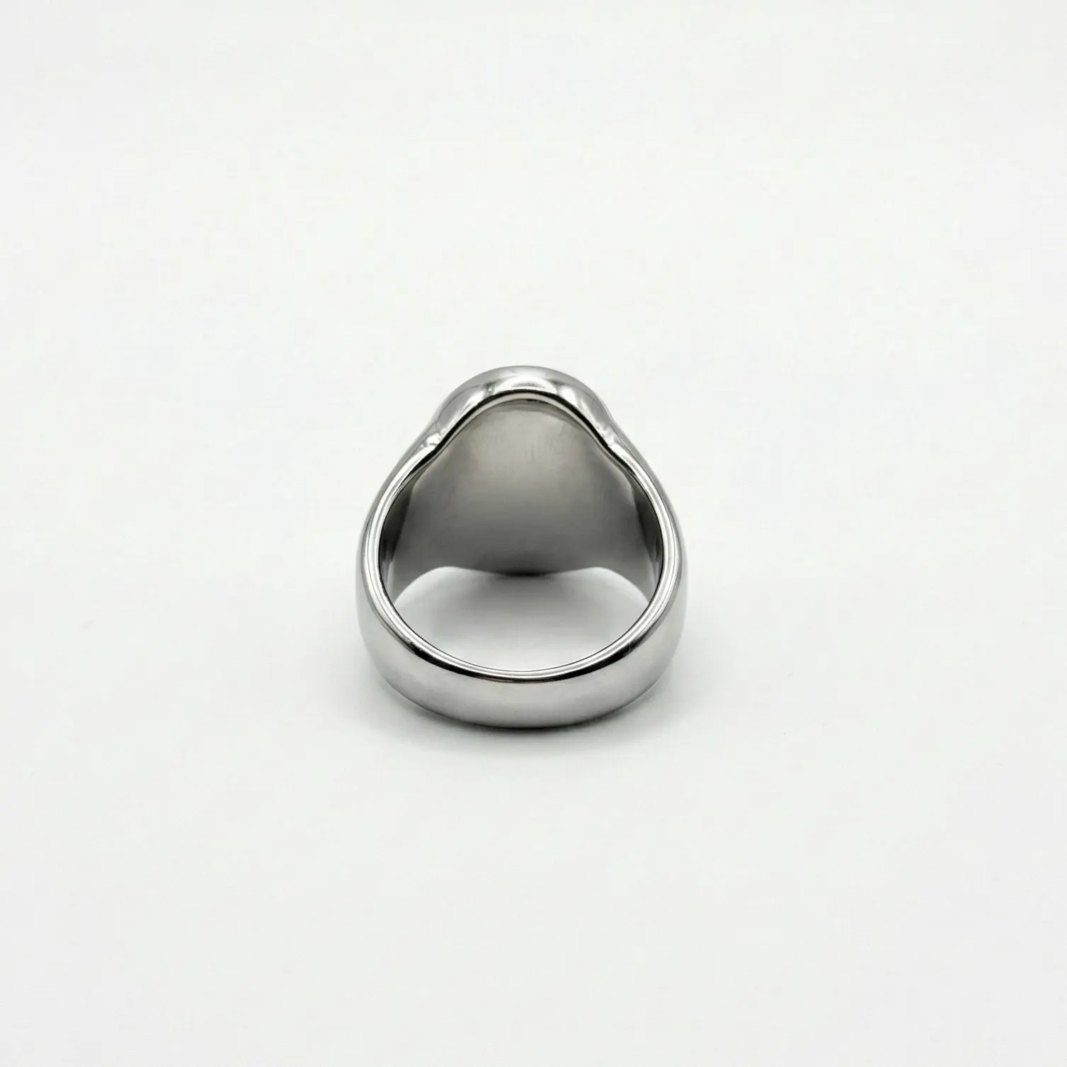 The Artisan Oval Signet - Image 3
