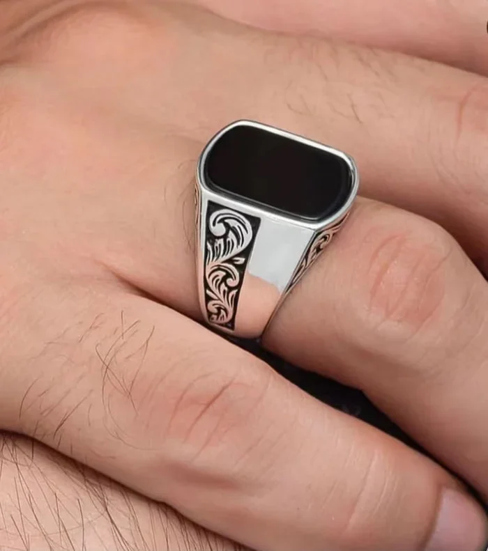 The Grand Signet Turkish ring - Image 5