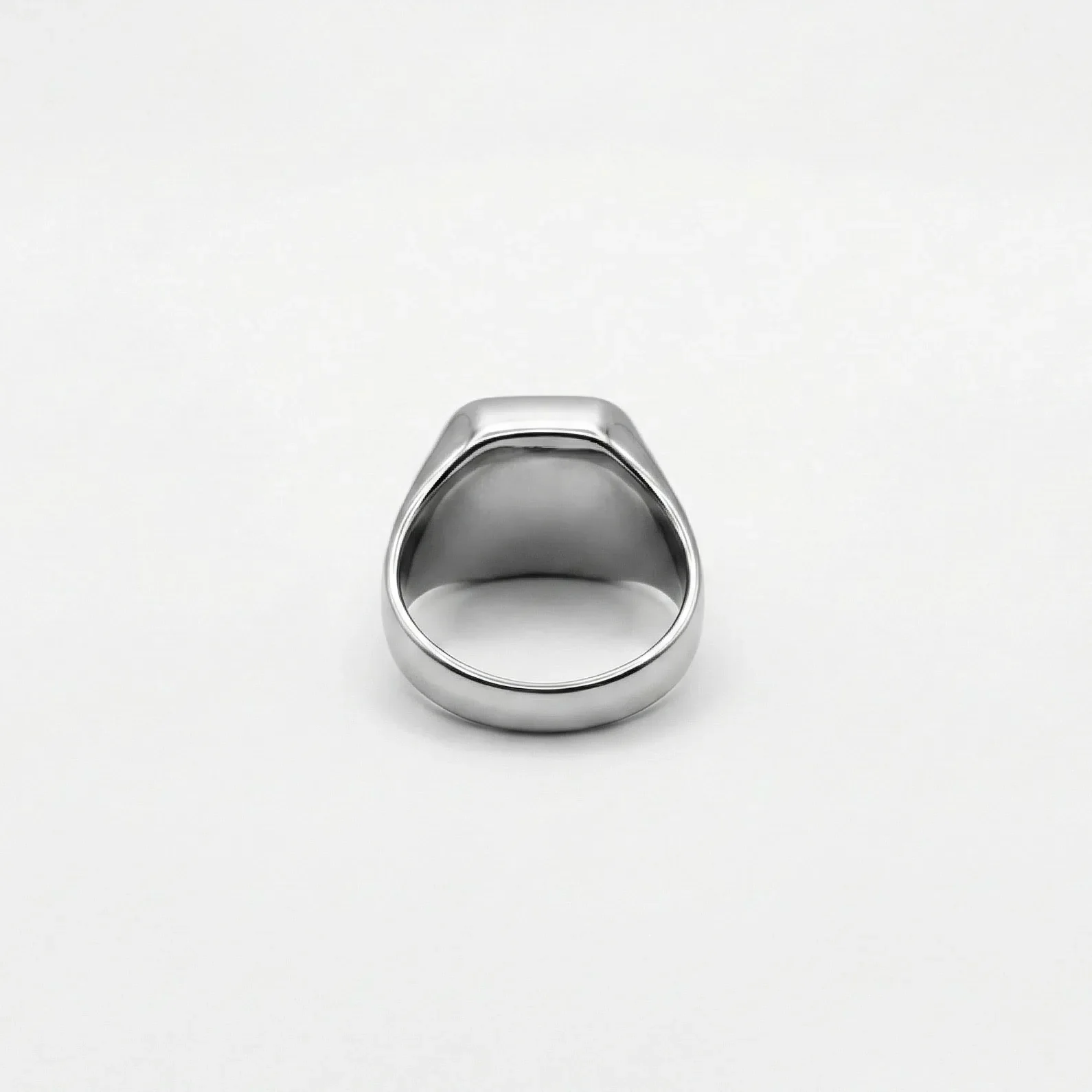 The Square Silver Signet - Image 4