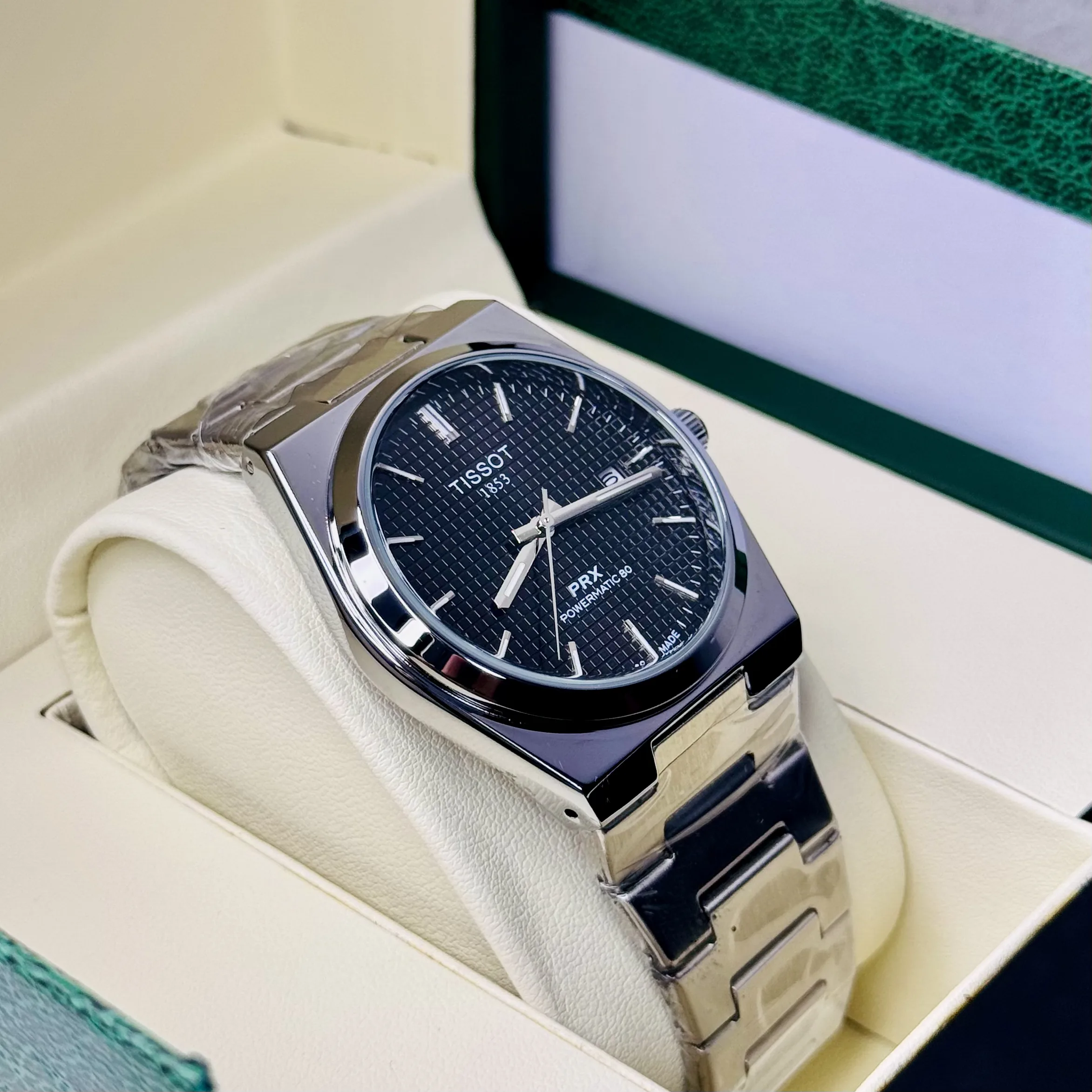 ZEFIRO T-01: The Ultimate Integrated Steel Sport Series - Image 14