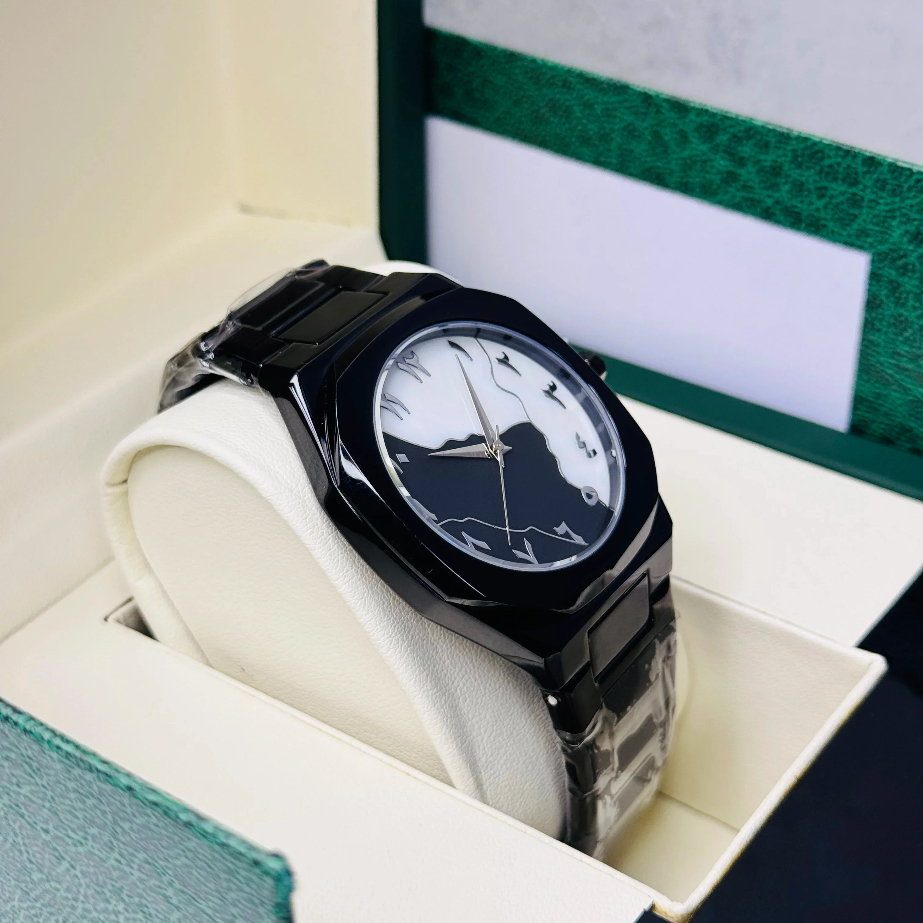 ZEFIRO T-04 GLOSSY CHAIN AURA WATCH - Image 3