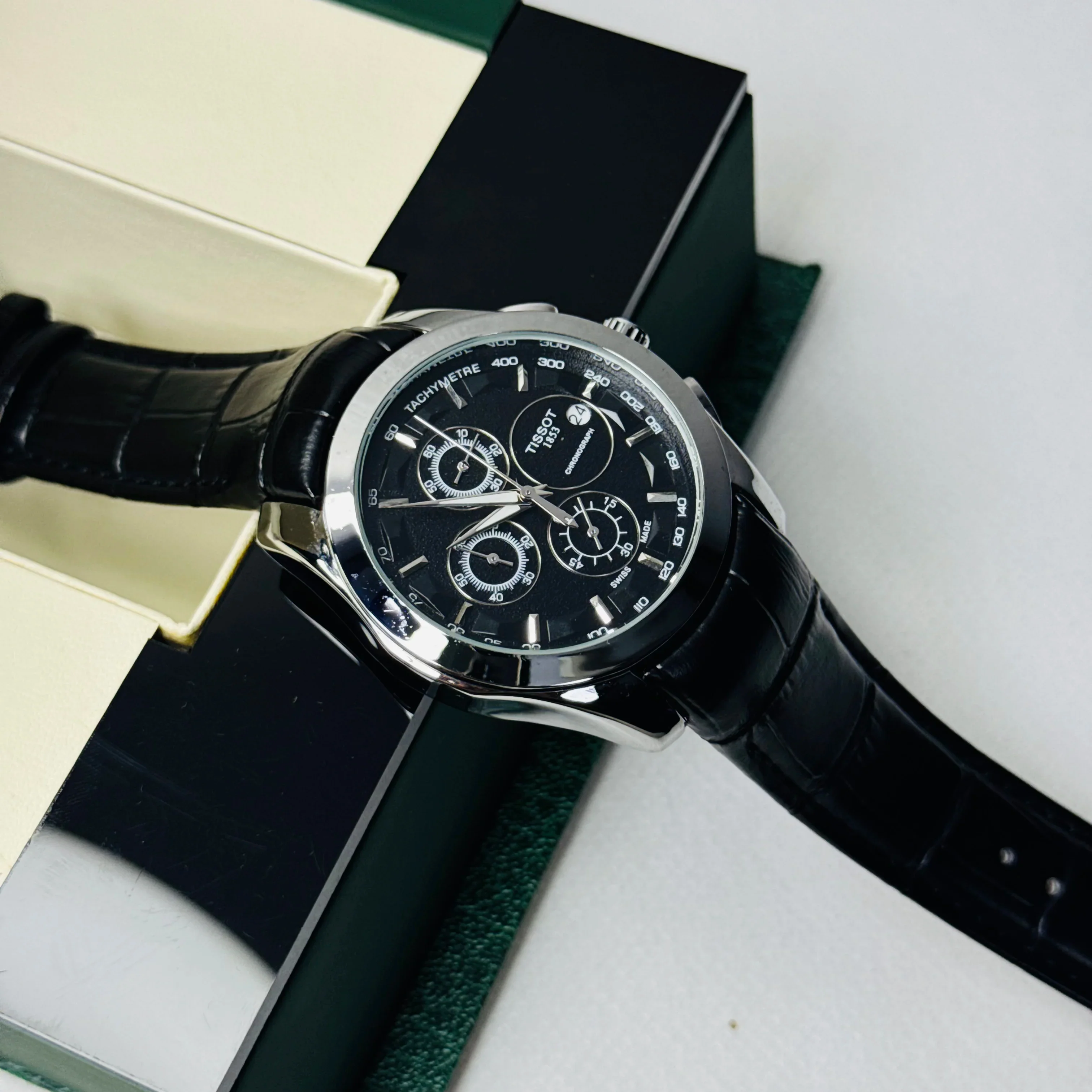 ZEFIRO T-09: Premium Leather Chronograph Series - Image 4