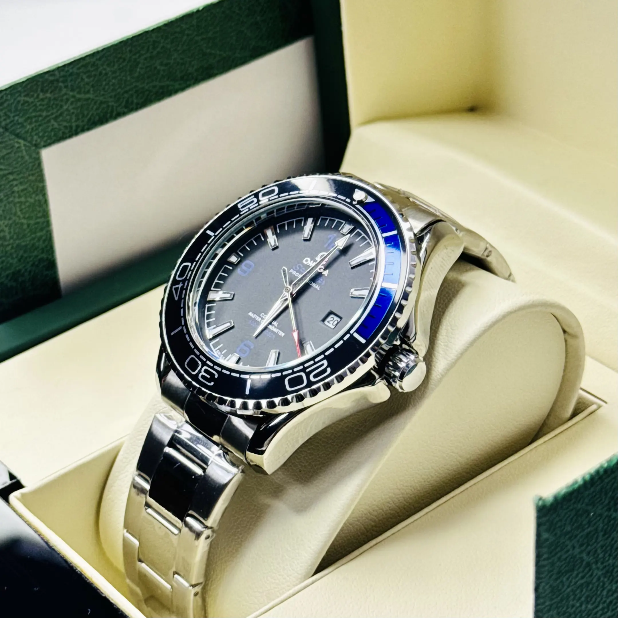 ZEFIRO T-10 O: Premium Deep-Sea Diver Series - Image 4