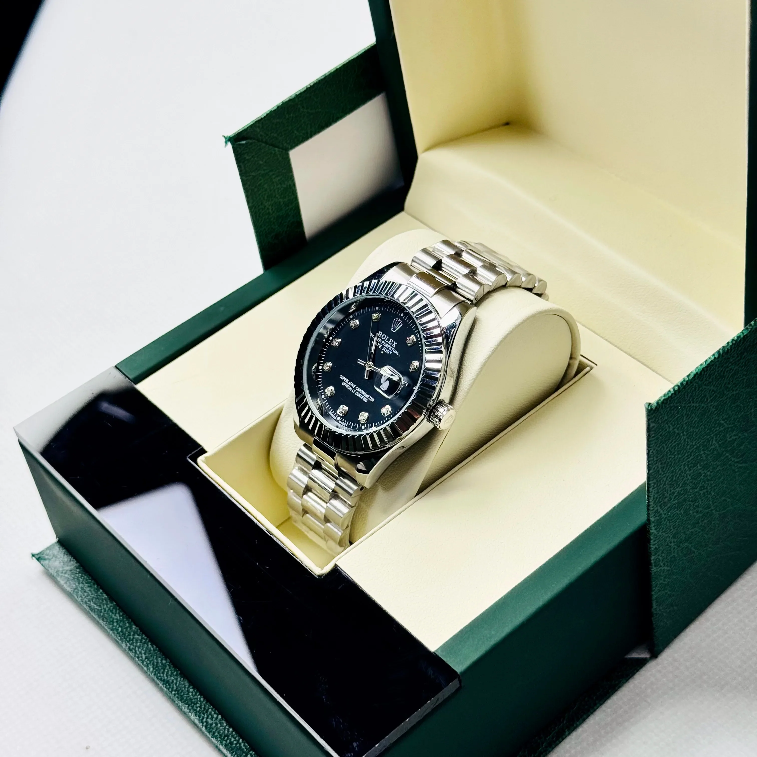 ZEFIRO T-17 RLX DATE-JUST: Premium Integrated Geometric Series - Image 5