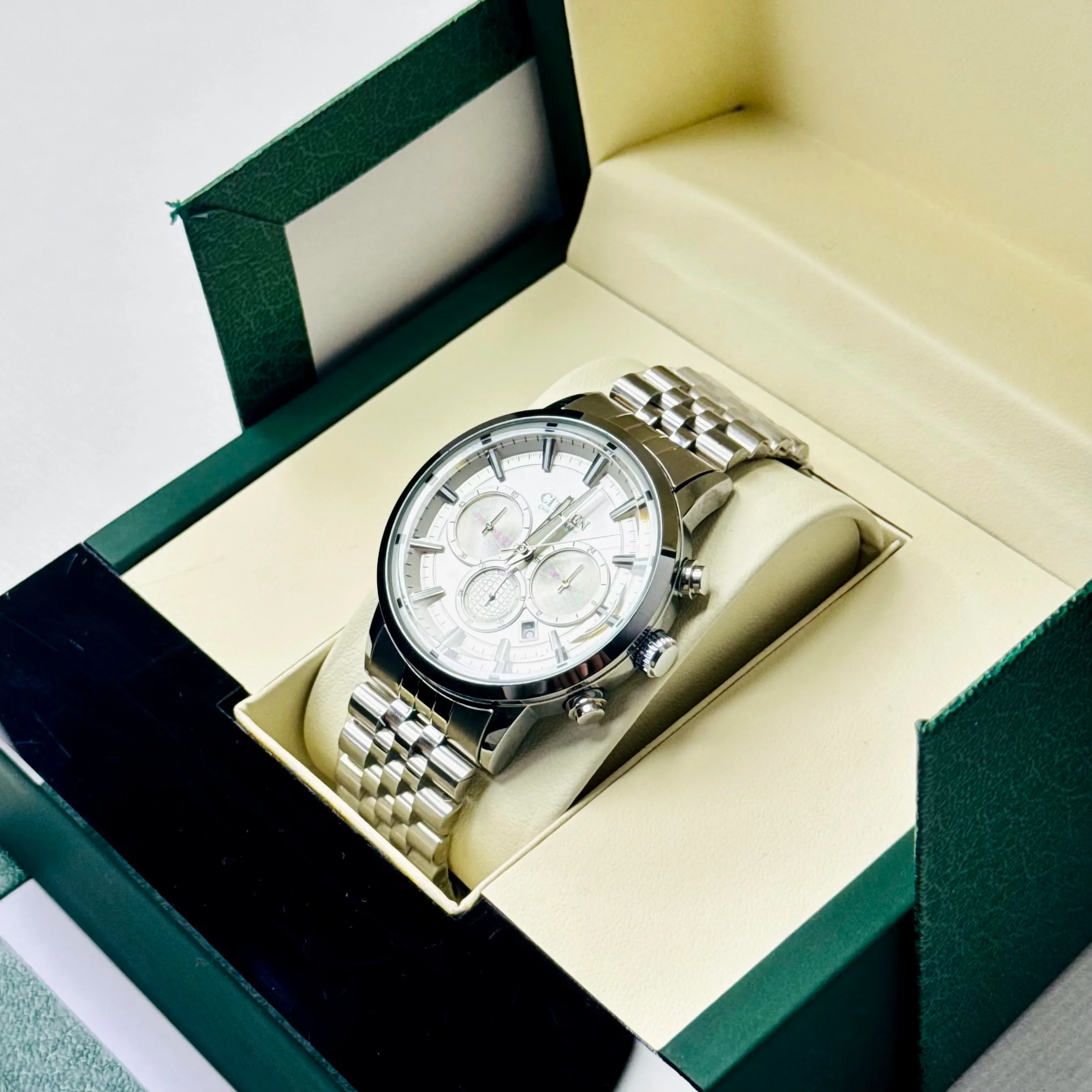ZEFIRO T-22 CTZN CHRONOGRAPH: Premium Integrated Royal Oak Series - Image 15