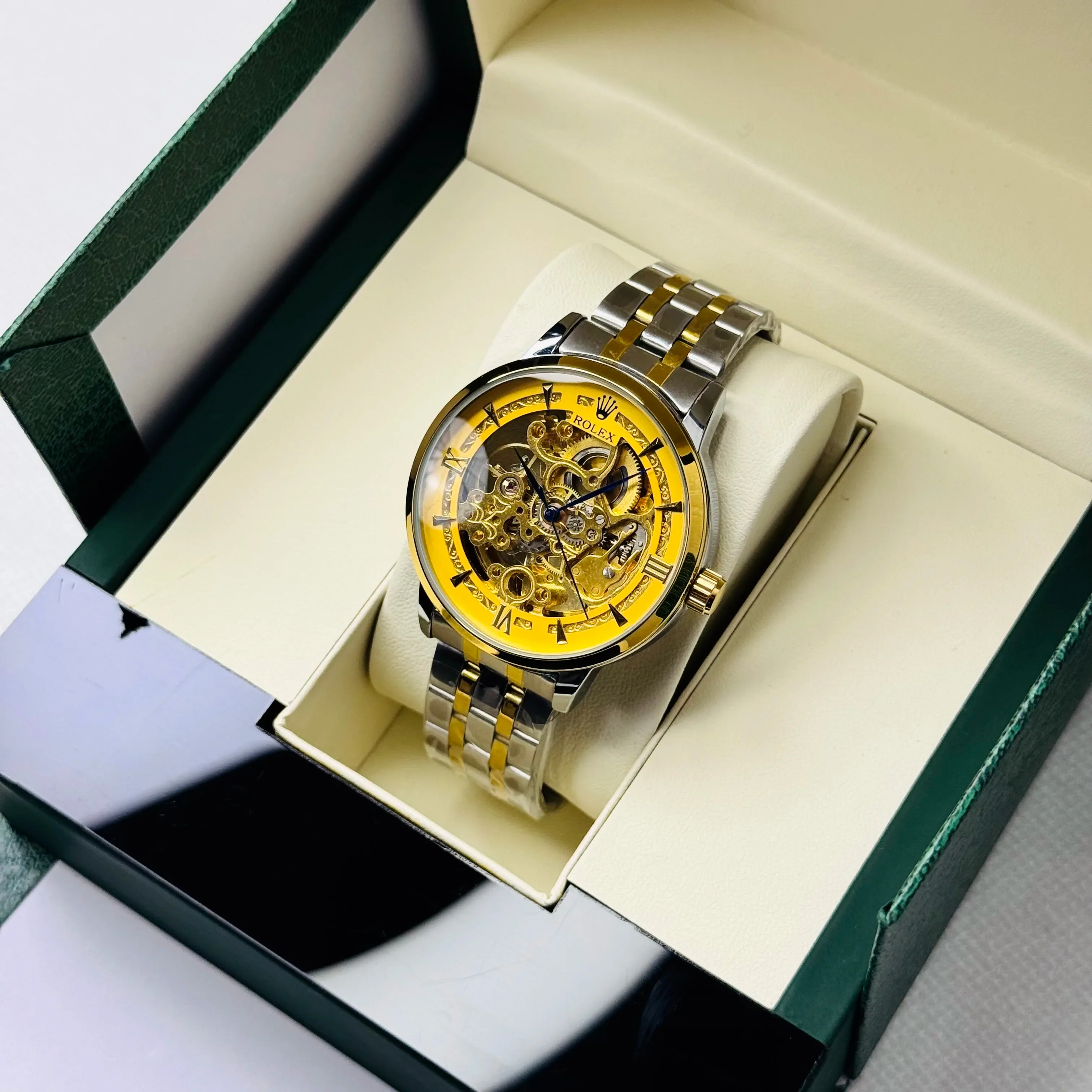 ZEFIRO T-19 RLX AUTOMATIC : Premium Dual-Tone Executive Series - Image 3